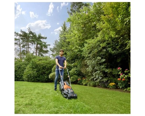Газонокосарка Black&Decker 1 кВт, 32 см (BEMW351)