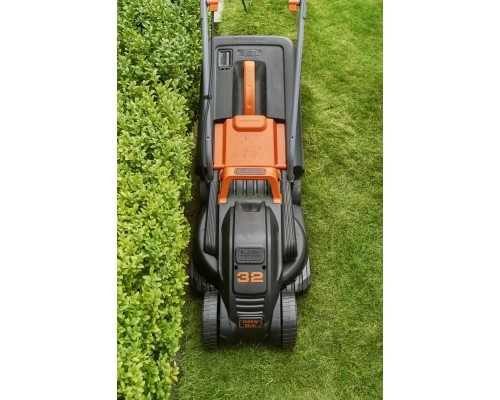 Газонокосарка Black&Decker 1 кВт, 32 см (BEMW351)