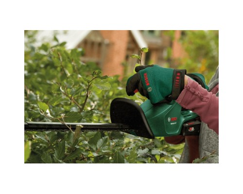 Кущоріз Bosch акумуляторний EasyHedgeCut 18V-52-13 18V, лезо 52см, крок різу 15мм, 3.28кг (без АКБ та ЗП) (0.600.849.M00)