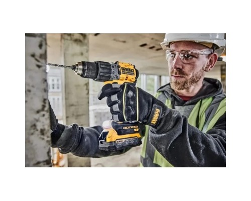 Шуруповерт DeWALT XR Li-Ion PowerStack 90 Нм, 18V 2x1.7Ah, кейс TSTAK (DCD805E2T)
