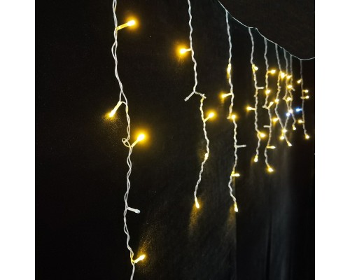 Гірлянда Novogod`ko бахрома 83 LED, теплий білий, 3*0,6 м, мерехтіння (973776) Гірлянда Novogod`ko бахрома 83 LED, теплий білий, 3*0,6 м, мерехтіння (973776)