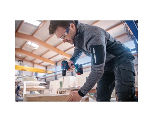 Шуруповерт Bosch GSR 18V-90 C 18V, 36-64Нм, 0-2100 об/хв, кейс, 1.1кг (без АКБ та ЗП) (0.601.9K6.002)