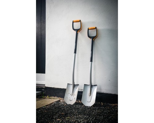 Лопата Fiskars штикова Xact L (1003683)
