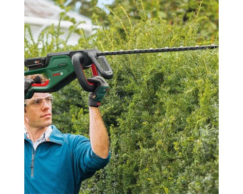 Кущоріз Bosch акумуляторний UniversalHedgeCut 18V-50 18V, 50мм, крок різу 20мм, 2.3кг (без АКБ та ЗП) (0.600.849.K00)