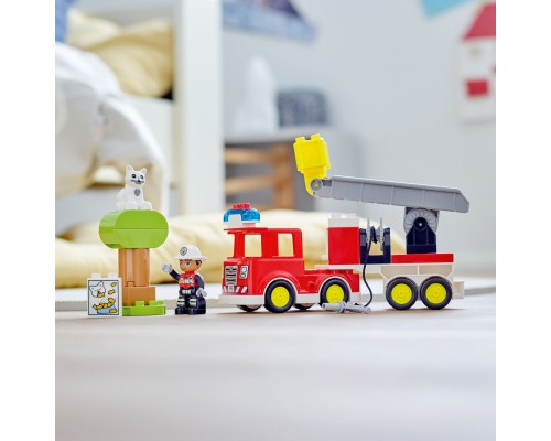 Конструктор LEGO DUPLO Town Пожежна машина 21 деталь (10969)