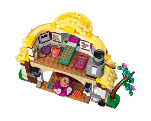 Конструктор LEGO Disney Будиночок Аші (43231)