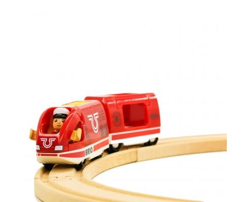 Залізниця Brio World Поїзд USB зарядка, вагон, машиніст (33746)
