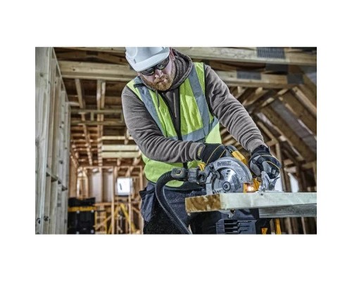 Дискова пила DeWALT 18В XR Li-Ion, диск 184х16 мм (без АКБ та ЗП) (DCS570N)