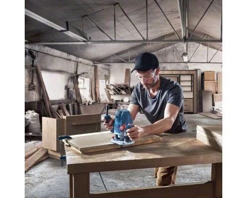 Фрезер Bosch GOF 130 (0.601.6B7.000)