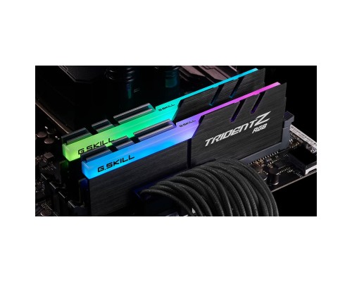 Модуль пам'яті для комп'ютера DDR4 16GB (2x8GB) 4400 MHz Trident Z RGB G.Skill (F4-4400C18D-16GTZRC)