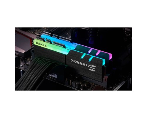 Модуль пам'яті для комп'ютера DDR4 16GB (2x8GB) 4400 MHz Trident Z RGB G.Skill (F4-4400C18D-16GTZRC)