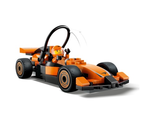 Конструктор LEGO City Пілот F1 з автомобілем для перегонів команди McLaren (60442)