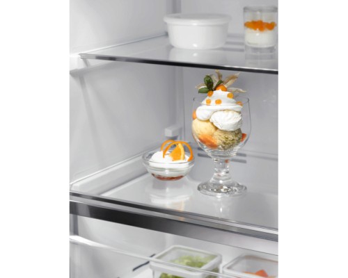 Морозильна камера Electrolux LUS7ME28X