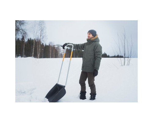 Лопата Fiskars скрепер Snow sledge (1003470)