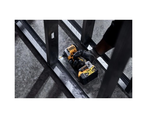 Шуруповерт DeWALT 18 В XR Li-Ion, 2x5Ah, безщітковий, 206 Нм, 3250 об/хв, TSTAK (DCF850P2T)