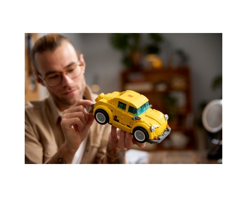 Конструктор LEGO Icons Трансформери Бамблбі 950 деталей (10338)