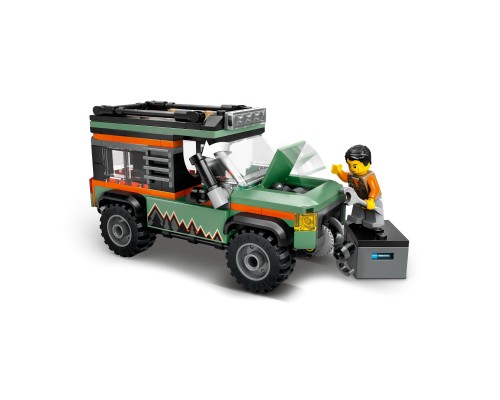 Конструктор LEGO City Позашляхова гірська вантажівка 4x4 (60447)