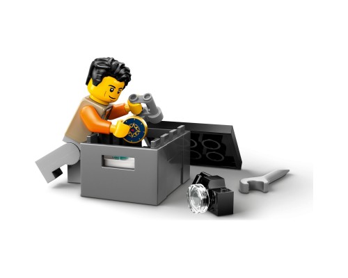 Конструктор LEGO City Позашляхова гірська вантажівка 4x4 (60447)
