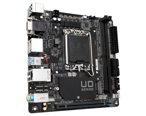 Материнська плата GIGABYTE H610I