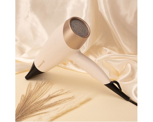 Фен Remington D4740