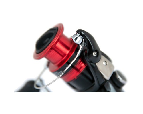 Котушка Shimano Sienna 2000 FG 3+1BB (SN2000FG)