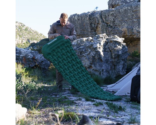 Туристичний килимок Naturehike із підголовником CNK2300DZ0001 198 х 59 см темно-зелений (6976023929540)