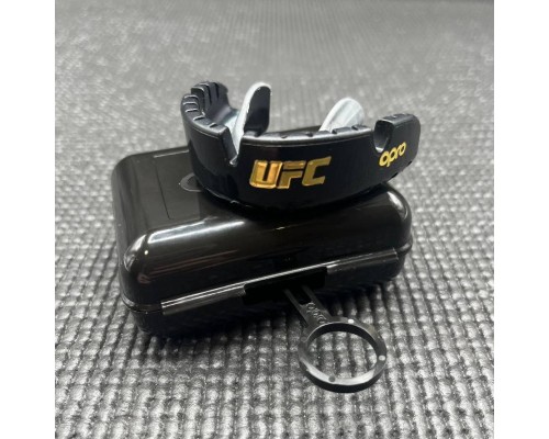Капа Opro Gold Braces під брекети Blackl/Silver (102518001) (UFC_Gold_Braces_Bl/Silver)