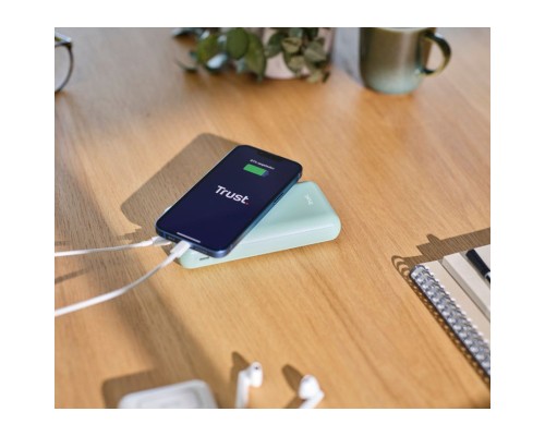 Батарея універсальна Trust 20000mAh Redoh, USB-A/2хUSB-C, 18W, QC 3.0, PD, green (25035_TRUST)