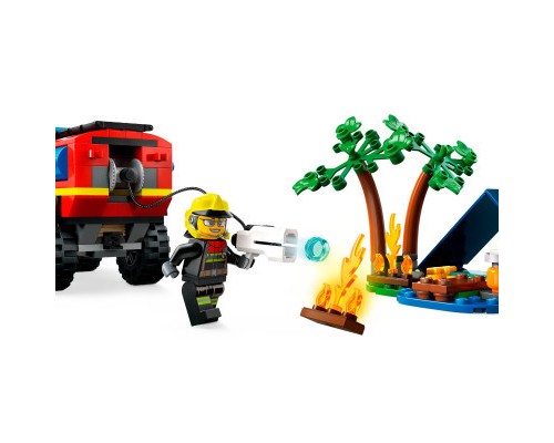 Конструктор LEGO City Пожежний позашляховик з рятувальним човном 301 деталей (60412)