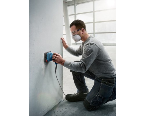 Шліфувальна машина Bosch GSS 140 A 220Вт, платформа 101х112, 28000кол/хв, 1.1кг (0.601.2A8.021)