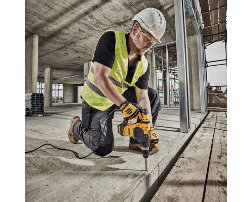 Перфоратор DeWALT SDS-Plus, 950 Вт, 3.5 Дж (D25334K)