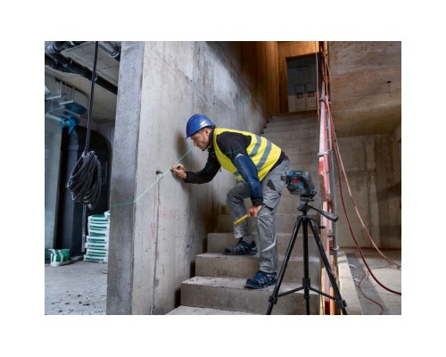 Лазерний нівелір Bosch Professional GCL 2-50 G, до 15 м, з тримачем RM 10, затиском DK 10, мішенню, кейс (0.601.066.M02)
