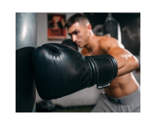 Боксерські рукавички Title Boxing Ko-Vert Black 14 oz (KOVBG 14 oz BK)