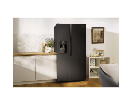 Холодильник Gorenje NRS9EVB