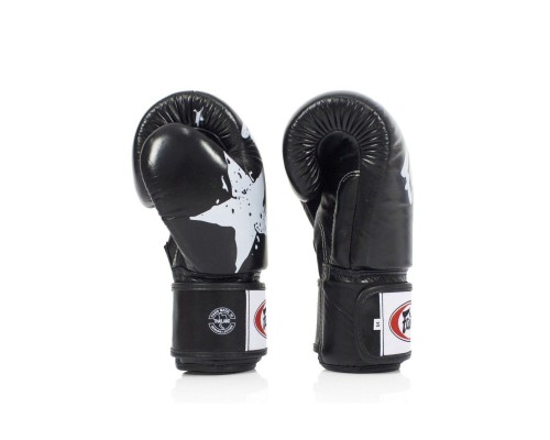 Боксерські рукавички Fairtex BGV1 Nation Print Black 14 унцій (бинти комплекті) (BGV1_Print_14oz_Black)