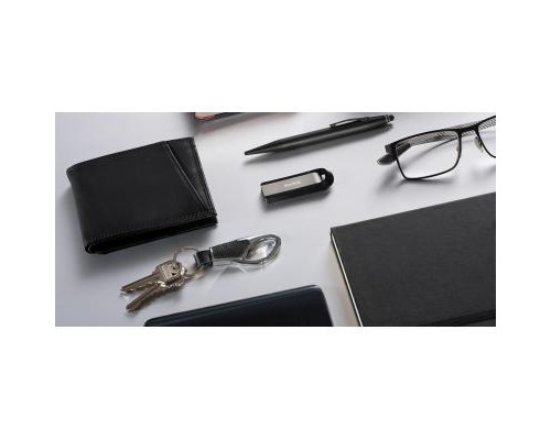 USB флеш накопичувач SanDisk 256GB Extreme Go USB 3.2 (SDCZ810-256G-G46) 
