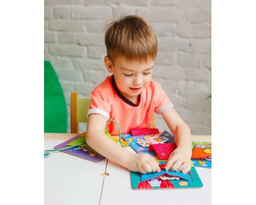 Розвиваюча іграшка Vladi Toys Бізіборд Емоції (ZZ1001-01) Розвиваюча іграшка Vladi Toys Бізіборд Емоції (ZZ1001-01)