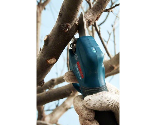 Секатор Bosch Pro Pruner, 12V, 2х3Ah (0.601.9K1.021)