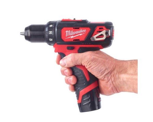 Шуруповерт Milwaukee M12 BDD-201C, 30 Нм, 2Ah, кейс (4933479439)