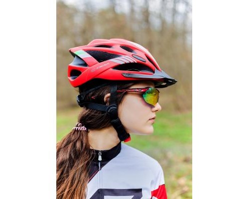Шолом Velotrade с козырьком СIGNA WT-036 красный М (54-57см) (HEAD-012)