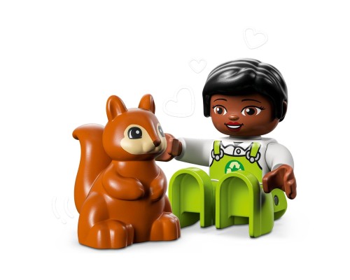Конструктор LEGO DUPLO Town Вітрова турбіна та електромобіль 16 деталей (10985)