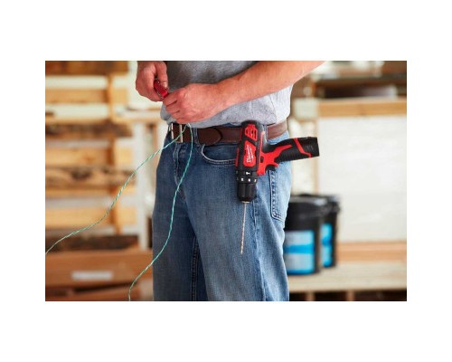 Шуруповерт Milwaukee M12 BPD-202C, 2x2Ah, кейс (4933441940)