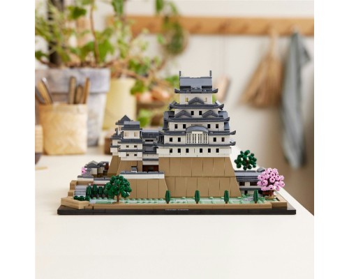 Конструктор LEGO Architecture Замок Хімедзі 2125 деталей (21060)
