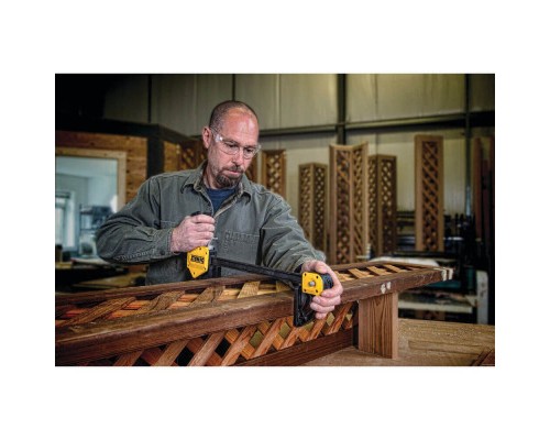 Струбцина DeWALT 