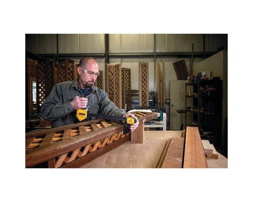 Струбцина DeWALT 