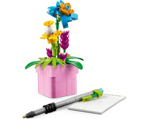 Конструктор LEGO Creator Друкарська машинка з квітами (31169)