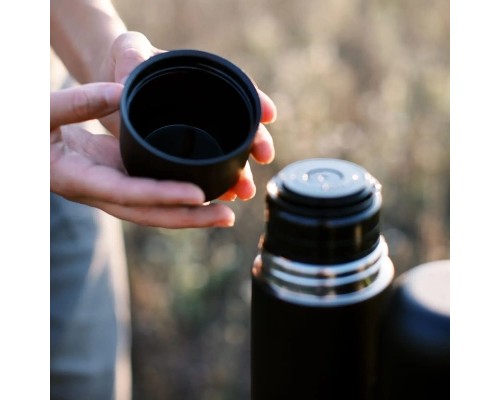 Термос Tramp Basic 0,5 л black (UTRC-103-black)