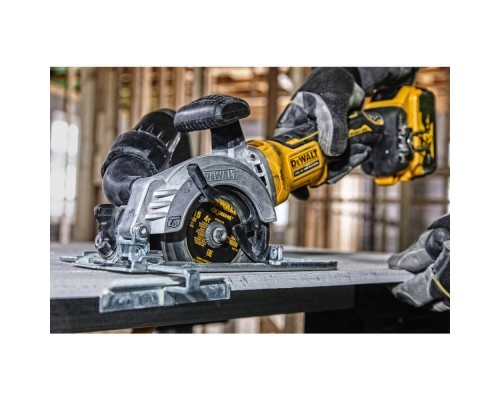 Дискова пила DeWALT 18В XR Li-Ion, безщіткова, диск 115х9.5 мм, 2.5 кг, 2x5Ah, кейс TSTAK (DCS571P2)