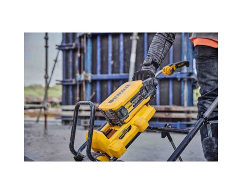 Віброплита DeWALT віброрейка POWERSHIFT Li-Ion 55V, безщіткова, довжина рейки 1.2-5м, (DCPS330N)