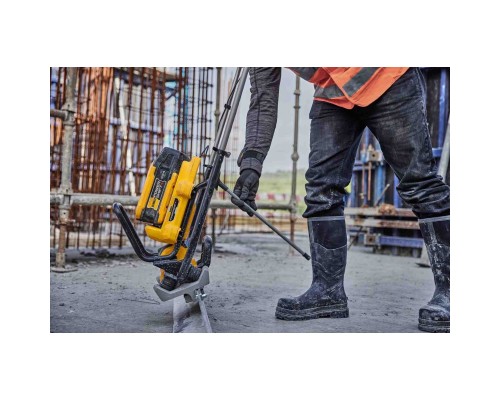 Віброплита DeWALT віброрейка POWERSHIFT Li-Ion 55V, безщіткова, довжина рейки 1.2-5м, (DCPS330N)